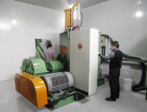 橡胶密炼机 Rubber Internal Compound